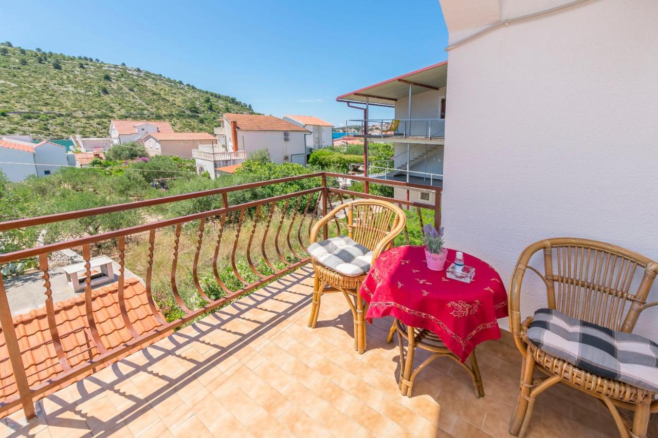 Apartments Ivat روغوزنيكا المظهر الخارجي الصورة