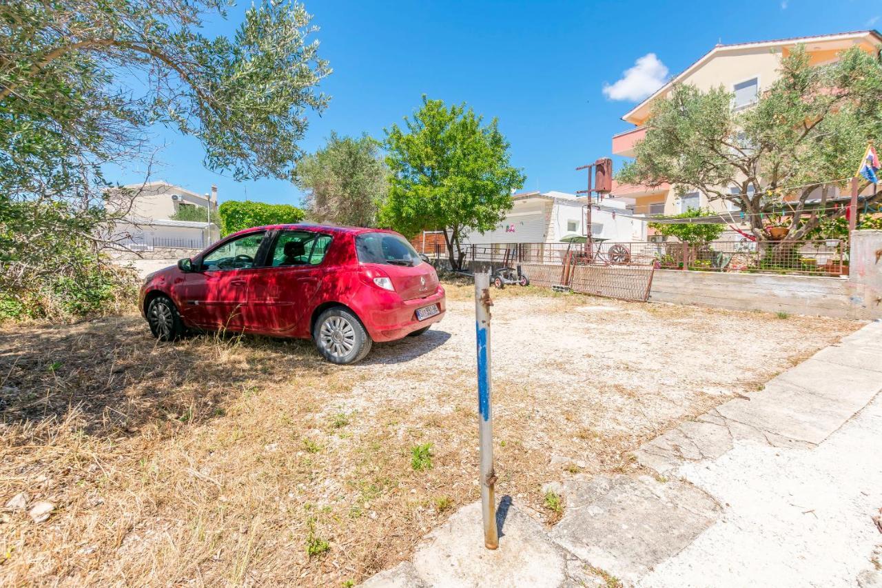 Apartments Ivat روغوزنيكا المظهر الخارجي الصورة