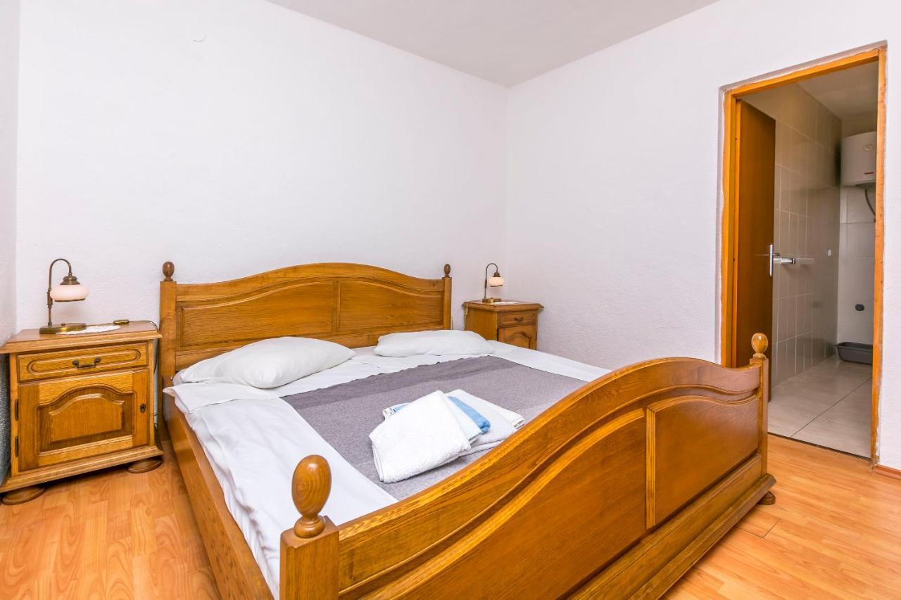 Apartments Ivat روغوزنيكا المظهر الخارجي الصورة